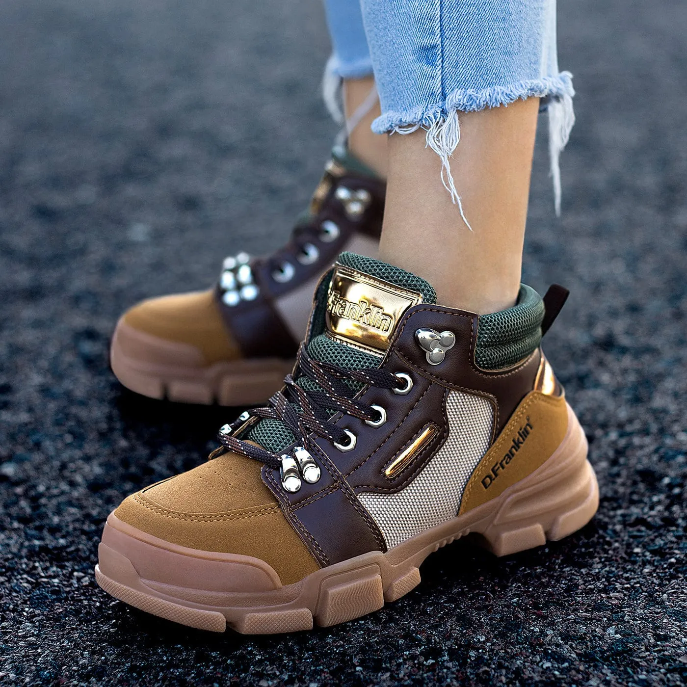 Treckton Brown