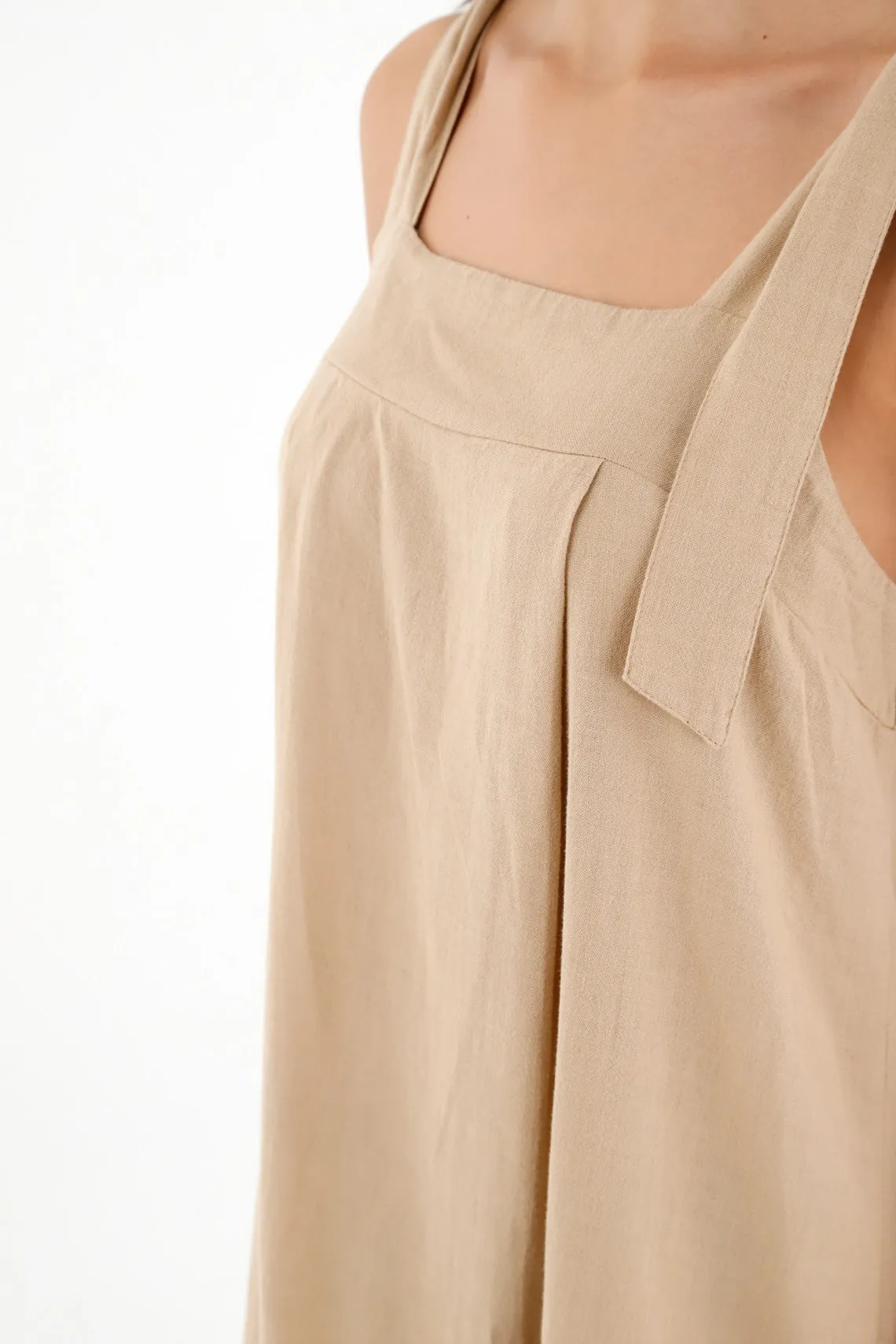 Vestido crudo de silueta tipo A para mujer